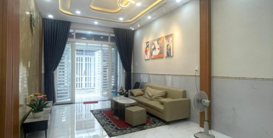 Bán nhà Nguyễn Sỹ Sách, Tân Bình, 4x15, sổ A4, 3PN. Tặng nội thất, Nhỉnh 5 tỷ