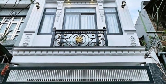 NHÀ HIẾM CXĐT QUẬN 10 - 5 TẦNG - HẺM XE TẢI - DÂN TRÍ - CHỈ 14 TỶ TL