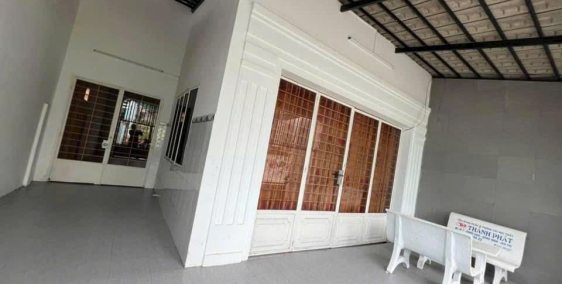 NHÀ THỔ CƯ PHÚ KHƯƠNG 131M2 ĐƯỜNG XE 16 CHỖ HẺM ĐƯỜNG NHÀ THI ĐẤU