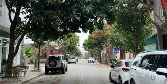 Bán đất KĐT Vạn Phúc ph Thanh Bình, TP HD, 80m2, mt 4m, đường 13.5m, giá tốt