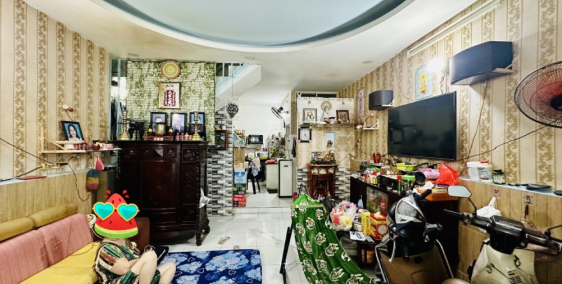 Quận 7 DT LỚN GIÁ RẺ 80M2. Ngang 5M. NỞ HẬU 6M