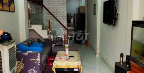 Nha pho 2 tang moi, dep, khang trang quan Tan Phu