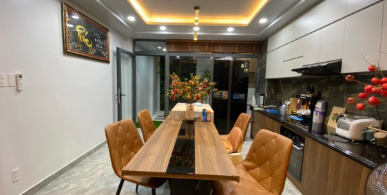 NỞ HẬU TÀI LỘC - HẺM 1 TRỤC - 5 TẦNG - TẶNG NỘI THẤT 9.5 TỶ 54m2 (4.1 x 14), nở