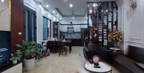 ĐẠI TỪ PHỐ - DT: 42m2 - 4 TẦNG - MT: 4.1M2 - GIÁ 6.1 TỶ