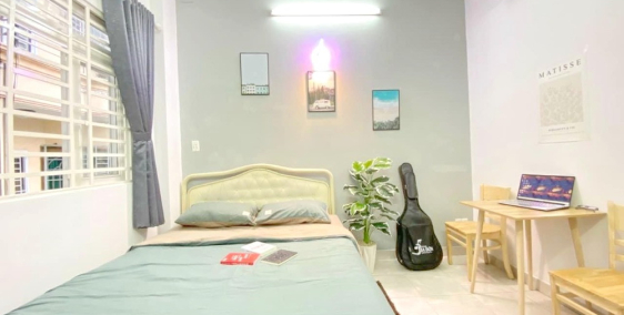 Bán nhà mới 3 lầu đang KD CHDV đường Bùi Viện P. Phạm Ngũ Lão Q1