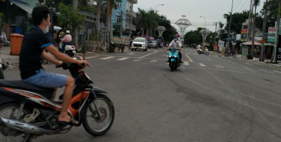 Cần hạ giá bán lô đất 80m2,Phường Long Trường, Tp Thủ Đức, giá 2,5 tỷ, 2021=3,5T