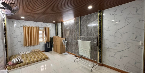 Nhà 3 tầng, sát mặt tiền đường Nguyễn Thái Bình, 3.8 tỷ