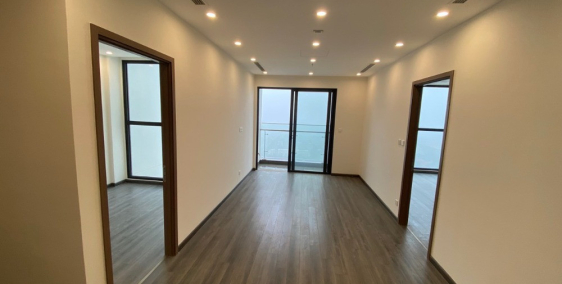 Cần tiền bán gấp căn 2pn61m2 ở tonkin vinhome smart city. Giá 3.55 tỷ bao phí