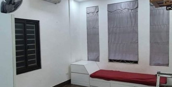 Mặt Phố Bề cần bán nhanh giảm chào 500 triệu giá mới 4,3 tỷ bao sổ tặng nhà 4T.