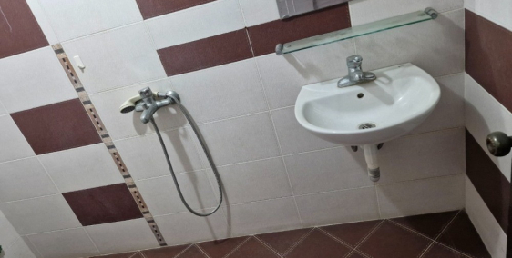 Cho Thuê Nhà Nguyên Căn Để Ở Làm Văn Phòng 36m x 5 Tầng Phố Thái Hà-HN Chính Chủ