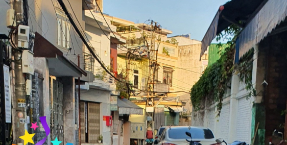 GẤP GẤP! NHÀ KIỆT Ô TÔ HẢI CHÂU 5*10M 3 TẦNG FULL NỘI THẤT NHỈNH 3,7TỶ