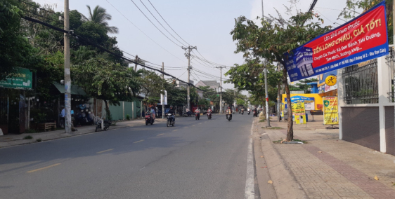 Cho thuê nhà nguyên căn 132m2 mặt tiền đường Kha Vạn Cân Linh Đông