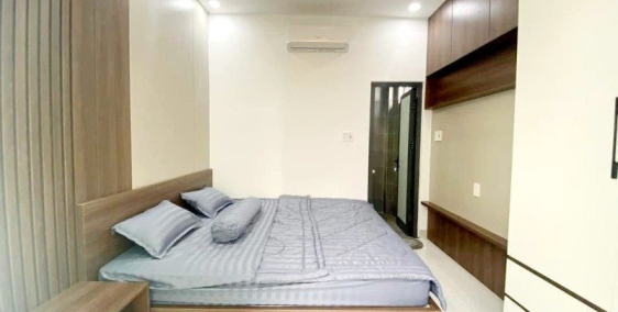 MẶT TIỀN HÀ HUY TẬP - KINH DOANH SẦM UÂT -  8,5 TỶ