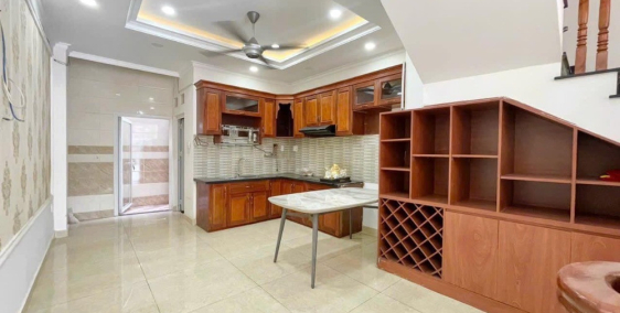 (Thủ Đức)bán nhà đẹp hxh QL13,thông Khu ĐT Vạn Phúc 60m2 4tầng 7.8tỷ.