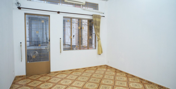 Cho thuê nhà nguyên căn 16 triệu 54m2 hẻm xe hơi 766 CMT8