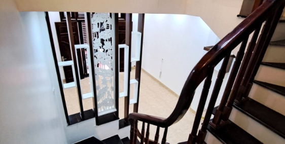 Bán nhà mới, trung tâm tổ 4 Thạch bàn 31M2 x 4 tầng, nhỉnh 3 tỉ, sát AEON Long B