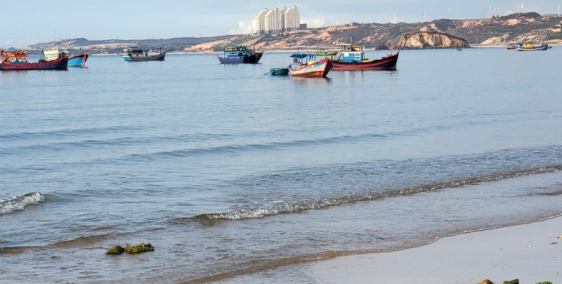 Cách biển chỉ 450m  Phan Thiết ,250m2 đất ở đô thị, giá chỉ : 1,9 tỷ