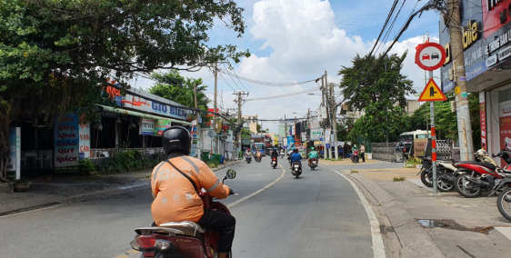 Cho thuê mặt bằng 77m2 1pn mặt tiền đường Kha Vạn Cân Linh Tây