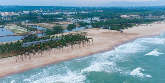 Biệt thự biển sở hữu lâu dài trên cung đường ven biển triệu đô