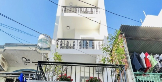 CMT8 P5 Tân Bình 4 TẦNG - 7 PN 7WC - 44M2 - HẺM XE TẢI THÔNG KINH DOANH - TN 30T