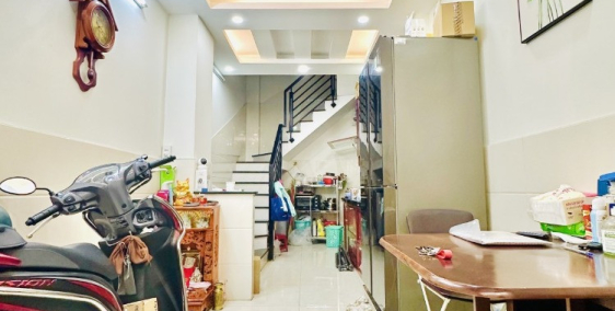 Bán nhà GẦN MT BẾN VÂN ĐỒN - 5 TẦNG BTCT NHÀ MỚI, CHỈ 3.X TỶ