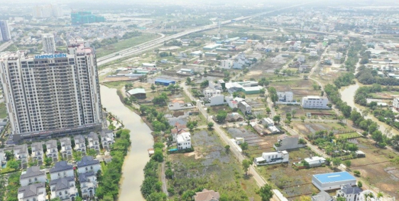 Bán nhanh lô A tại D/A ĐH Bách Khoa Q9 dt 14x32m(448m2) giá 57 tr/m2.