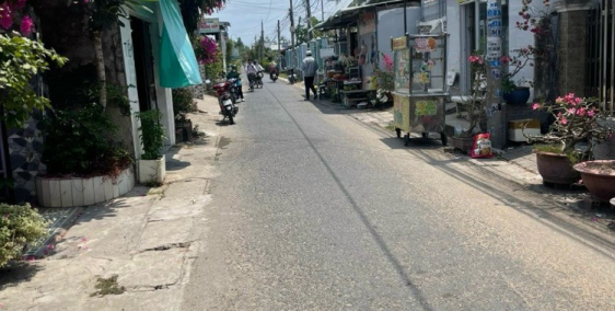 Cần bán gấp Nhà 1 trệt 1 lầu Mặt Tiền 6 x 53 SHR TT Cái Bè Tiền Giang 4.5 tỷ