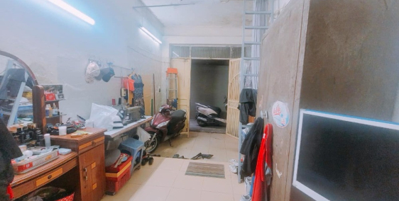 2tỷ6 có nhà ở NGAY, sổ vuông 35m ngay Ngã Tư Sở, HÀNG XÓM ROYAL