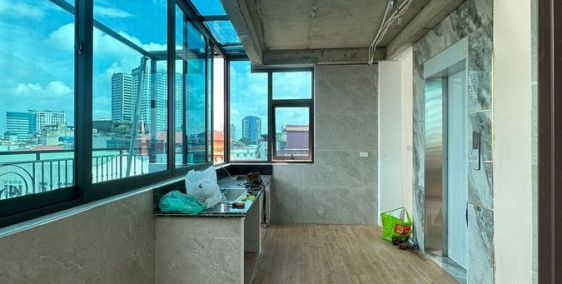 Sổ đẹp mặt tiền rộng một nhà ra Phố Trường Chinh-Đống Đa-8 tầng ô tô vào 20,5 tỷ