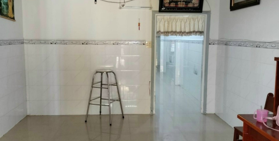 674 Nhà Chỉ : 5 triệu / tháng

CHO THUÊ NHÀ 2 PHÒNG NGỦ - FULL NỘI THẤT.HẺM