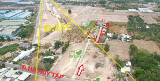 Bán biệt thự VIP 3000m2, ngang 60m mặt tiền đường nối cổng chính sân bay Long Th