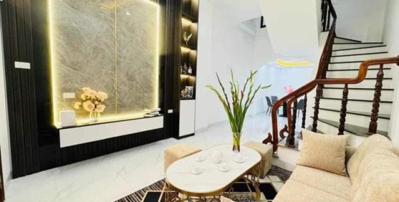 BÁN NHÀ PHÂN LÔ PHỐ LÊ TRỌNG TẤN. NGUYỄN VIẾT XUÂN. CẠNH CHUNG CƯ CAO CẤP TRƯỜNG