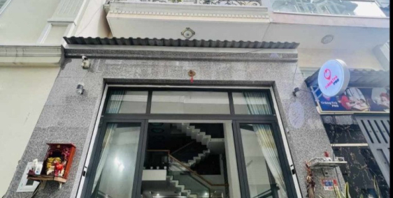 QUANG TRUNG GV – HXH– 60m2 (4,5 x 13m) 5 tầng – NGỢP BANK GIẢM 1,4 TỶ CHỈ 6,2 TỶ