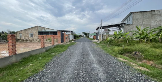 Bán gấp lô đất mặt tiền đường 6m Tân Biên Tây Ninh, sổ hồng sẵn