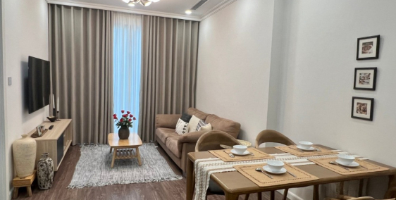 Gia đình tôi cần bán căn hộ 50m2 giá 3 tỷ 6 chung cư cao cấp Edorado Tây Hồ.