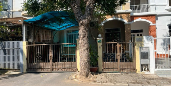 Cần bán gấp biệt thự phố vườn Mỹ Giang, PMH, Q.7