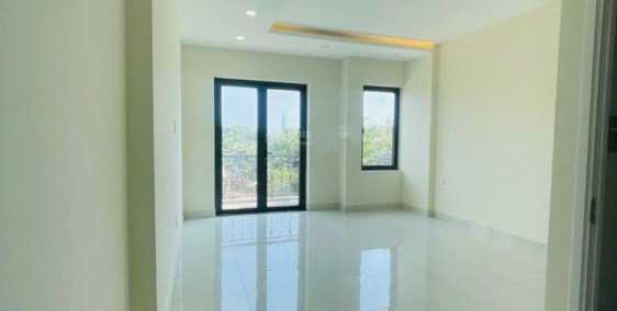 Nhà 5 tầng mới 100%, cập vách Vạn Phúc City, Sổ hoàn công, Giá siêu ưu đãi