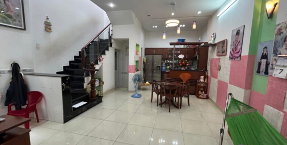 Bán nhà đường Hương Lộ 2, Bình Tân, 2tầng, 5.5x12.5, hẻm xe hơi, 4tỷ 5 nhỉnh