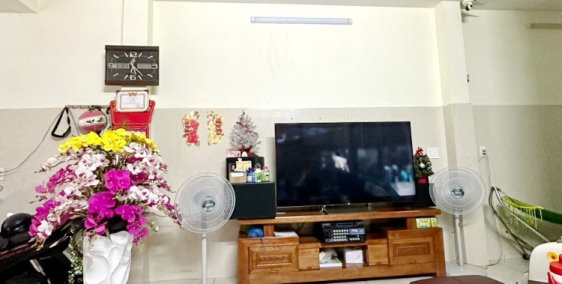 Bán nhà 4 lầu mặt tiền kinh doanh đường Bà Hạt Phường 9 Quận 10