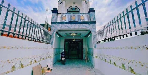 Nhà đẹp 116m2 3 phòng ngủ 1T1L KV5 TT Đức hòa Long an