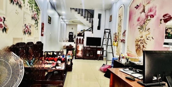 (Thủ Đức)nhà to đẹp hxh QL13,đối diện Vạn Phúc City,83m3 3tầng 6.5tỷ.