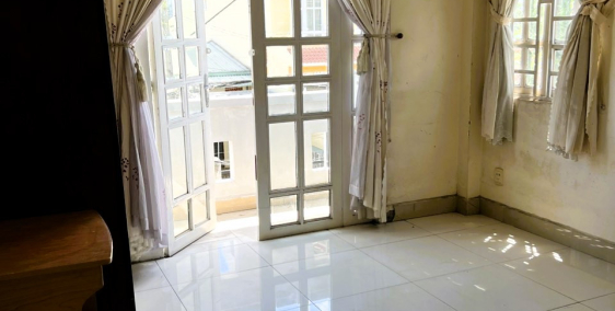 Cho thuê nhà 1T2LST 7pn mặt tiền đường số 10 Trường Thọ