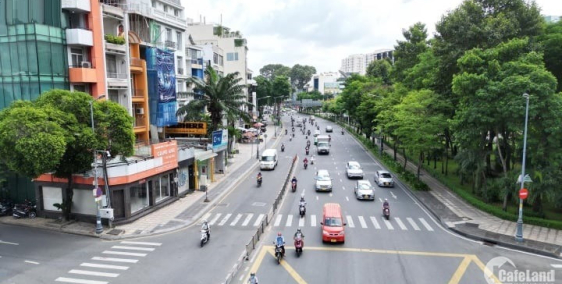 Bán nhà MTngay Trường Sơn,P.4,Q.Tân Bình - 7x24m,(CN:190m2)4 tầng - Gía: 35 tỷ