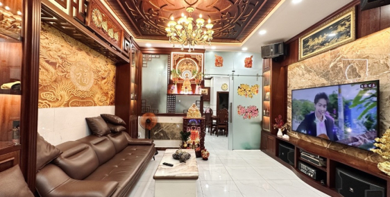 NGUYỄN KHUYẾN - 50m2- 4 lầu _6,5 tỷ