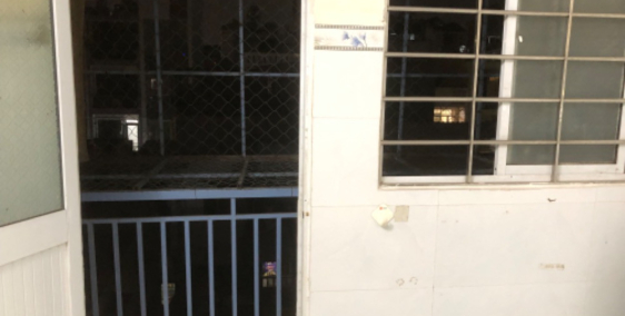 Cho thuê lầu 3 2PN chung cư Lê Hồng Phong, P1, Q10