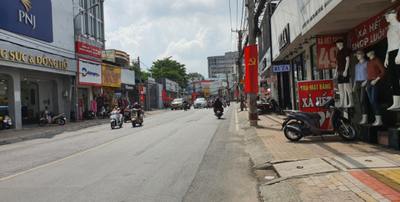 Cho thuê nhà 1T1L 3pn mặt tiền đường Võ Văn Ngân Linh Chiểu