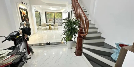 Bán Nhà An Khánh 39M 5 Tầng, Gác Lửng, 2 mặt tiền, chỉ 15m ô tô đỗ đươ