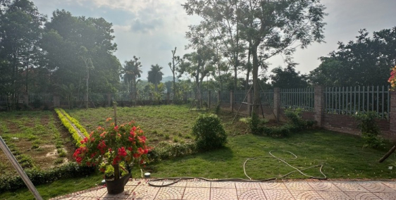 GIÁ 1.1 Tỷ Gần đại học FPT, ĐH Quốc Gia.  Đường rộng, ô tô đỗ cửa, phù hợp KD