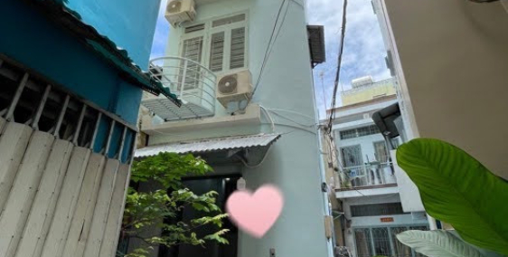 Hiếm có ! Bán căn nhà Lý Thái Tô, con đường 3/2 gần bệnh viện nhi đồng Quận 10.