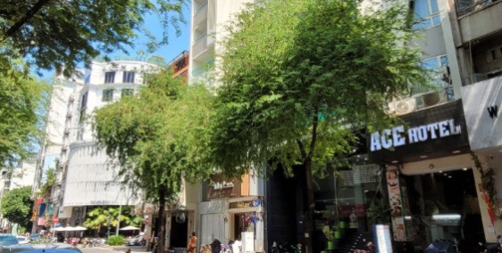 Bán nhà MT Lý Tự Trọng,P.Bến Thành,Q.1 - DT:4,3x25m(CN:100m2)5 Tầng - Gía: 80 tỷ